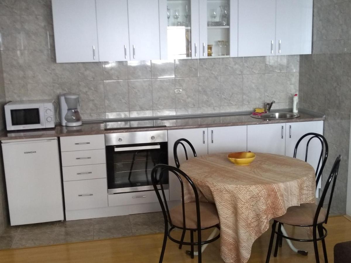 Apartment Vojinovic Arandelovac Buitenkant foto